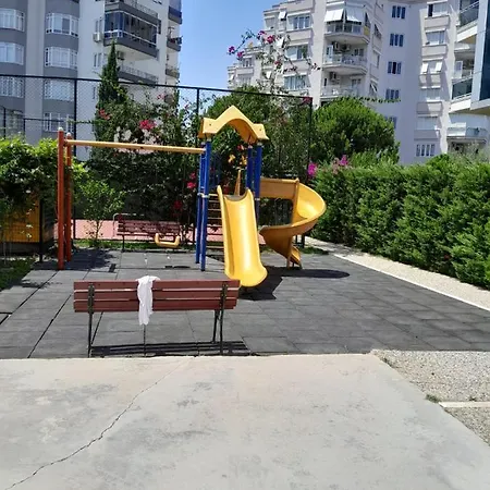 Denize Yakin Antalya