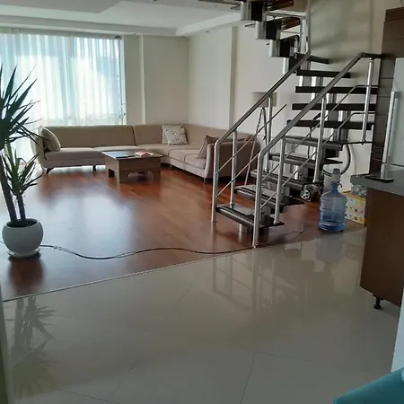 Denize Yakin Lägenhet Antalya